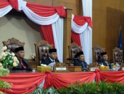 Sidang Paripurna DPRD Kab Muaro Jambi Mendengarkan Pidato Kenegaraan Presiden RI