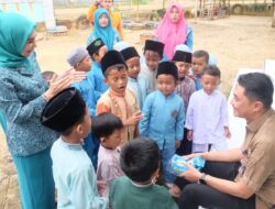 Penjabat Bupati Kunjungi TK Riyadul Huda II Desa Mekar Jaya