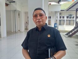 Sartono Fraksi Golkar DPRD Muaro Jambi Dorong Perusahaan Salurkan CSR untuk Perbaikan Jalan Rusak