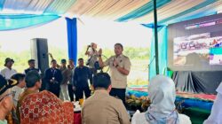 Wamentan dan Bupati Fadhil Arief Tanam Padi Serentak di Batang Hari