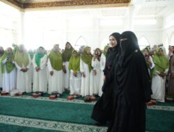 BKMT Muaro Jambi Adakan Safari Dakwah Bersama Umi Pipik