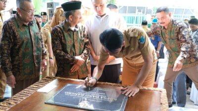 Bupati Fadhil Arief resmikan Gedung Koperasi Sawit Dano Bangko